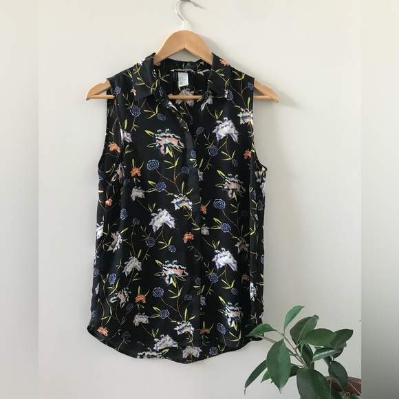 H&M - 8$ Flowy black top - 8 - Picture 1 of 5